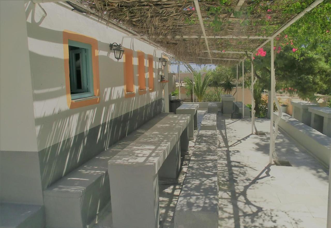 Santorini Camping & Hostel Fira  Exterior foto