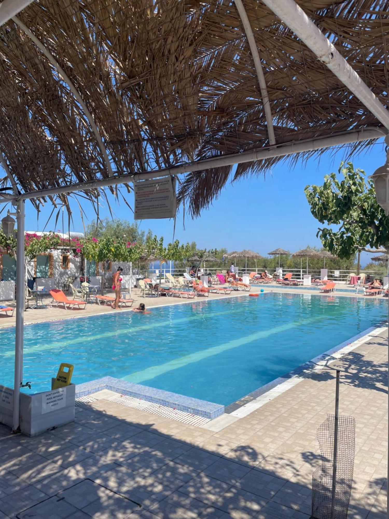 Santorini Camping & Hostel Fira  Exterior foto